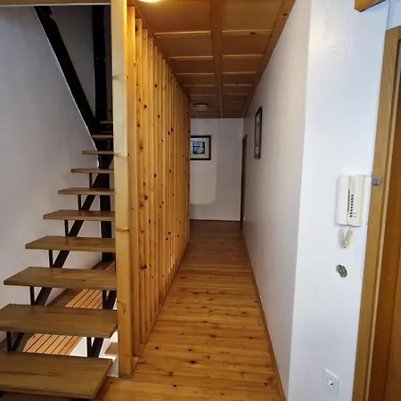 Rest Nest Hiša za goste