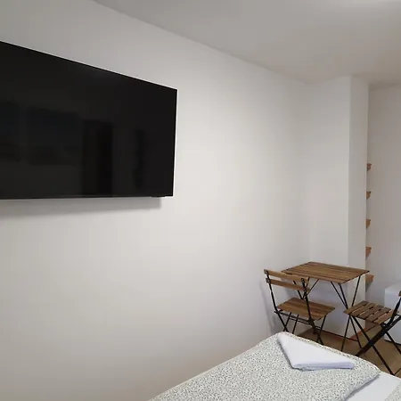 Rest Nest Hiša za goste