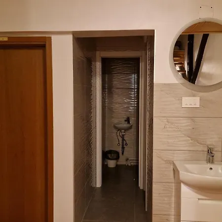 Rest Nest Guest house Ljubljana